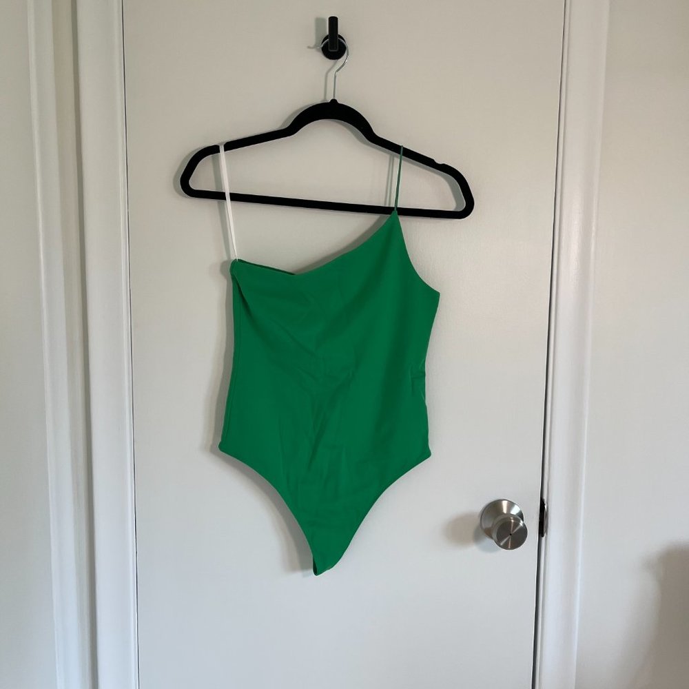 BABATON (Aritzia) Contour One-Shoulder Cami Bodysuit
